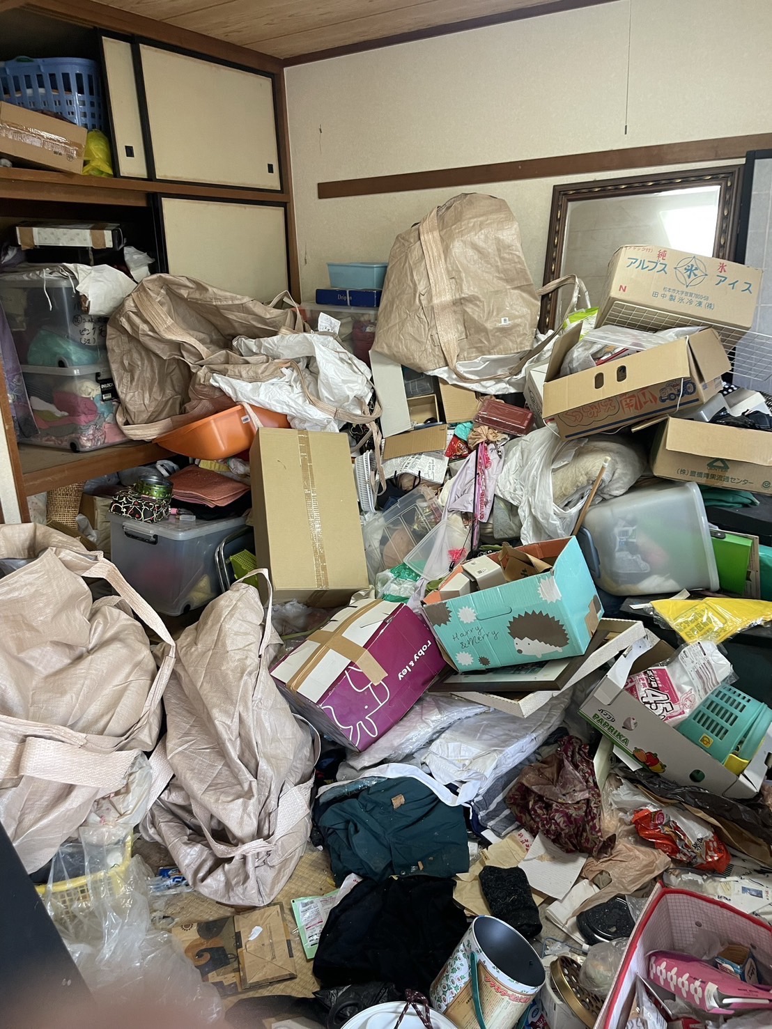 杉並区で亡くなられてから1年放置された物件の残置物撤去